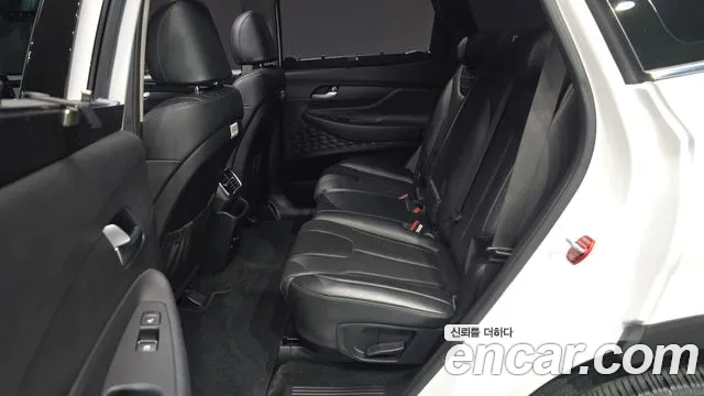 Hyundai Santafe 2019 — фото 12