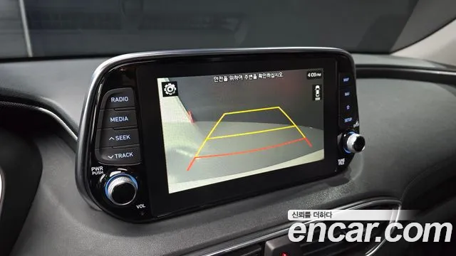 Hyundai Santafe 2019 — фото 15