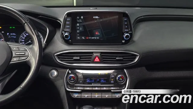 Hyundai Santafe 2019 — фото 16