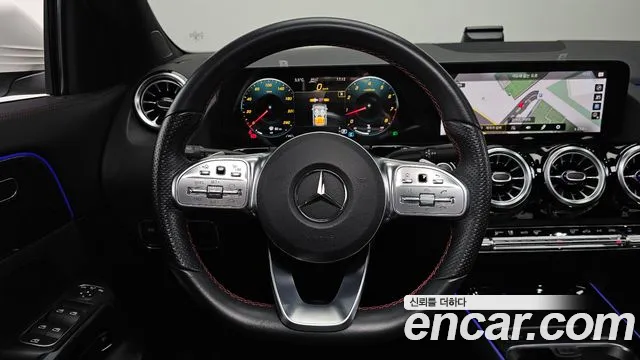 Mercedes-Benz GLA-Class 2022 — фото 13