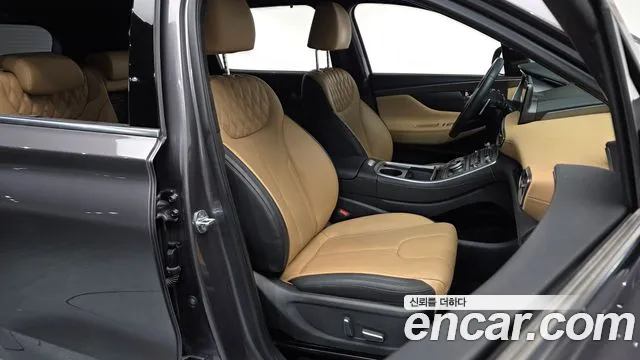 Hyundai Santafe 2022 — фото 10