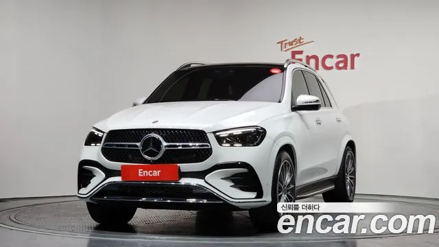 Mercedes-Benz GLE-Class 2025 — фото 1