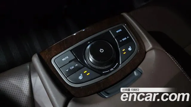 Hyundai Grandeur 2013 — фото 19