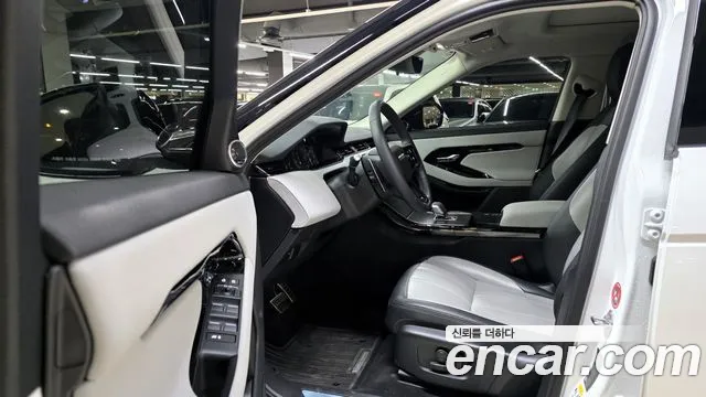 Land Rover Range Rover Evoque 2025 — фото 8