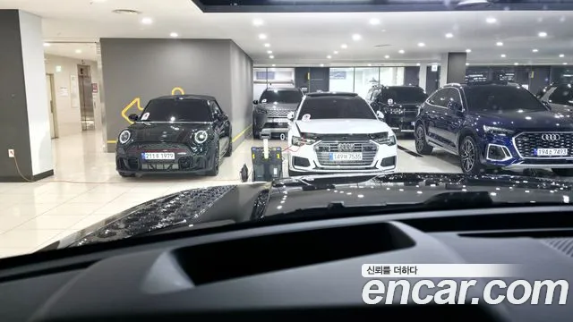 Land Rover Range Rover Evoque 2025 — фото 13