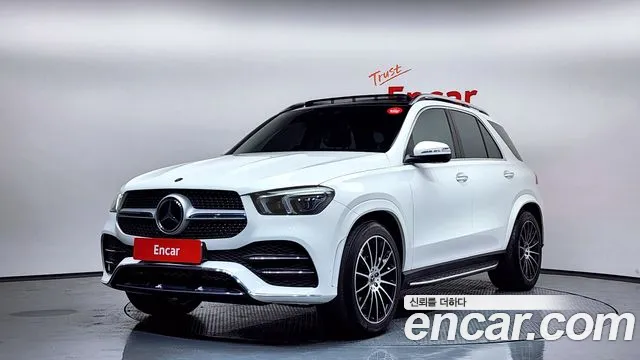 Mercedes-Benz GLE-Class 2021 — фото 1