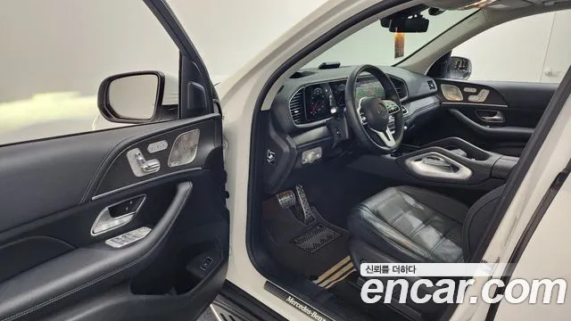 Mercedes-Benz GLE-Class 2021 — фото 10