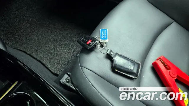 Toyota Prius 2018 — фото 19