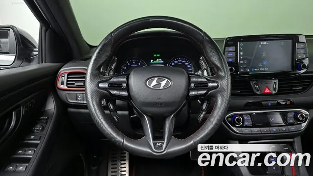 Hyundai i30 2020 — фото 14