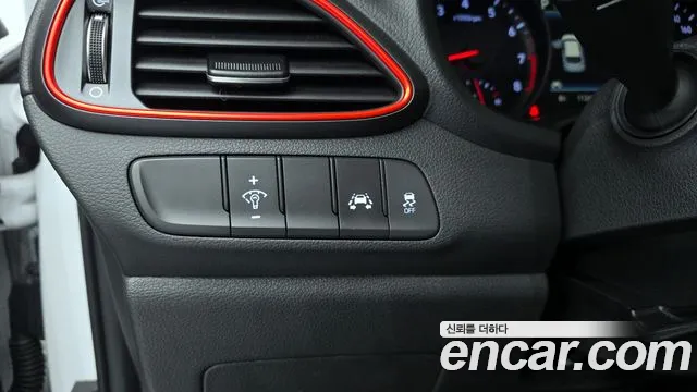 Hyundai i30 2020 — фото 17