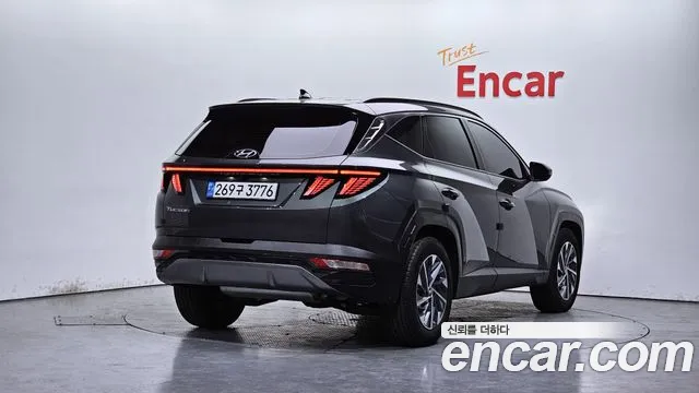 Hyundai Tucson 2023 — фото 2
