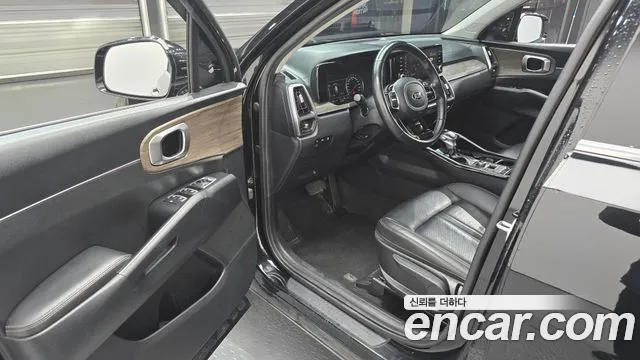 Kia Sorento 2021 — фото 11