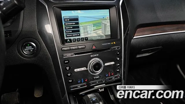 Ford Explorer 2018 — фото 17
