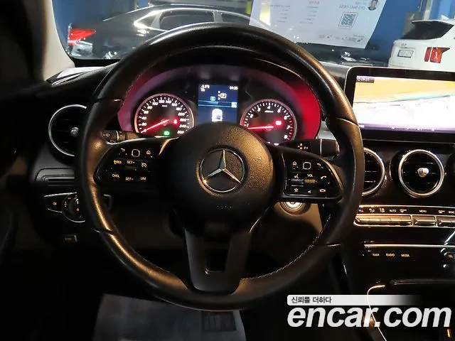 Mercedes-Benz C-Class 2019 — фото 8