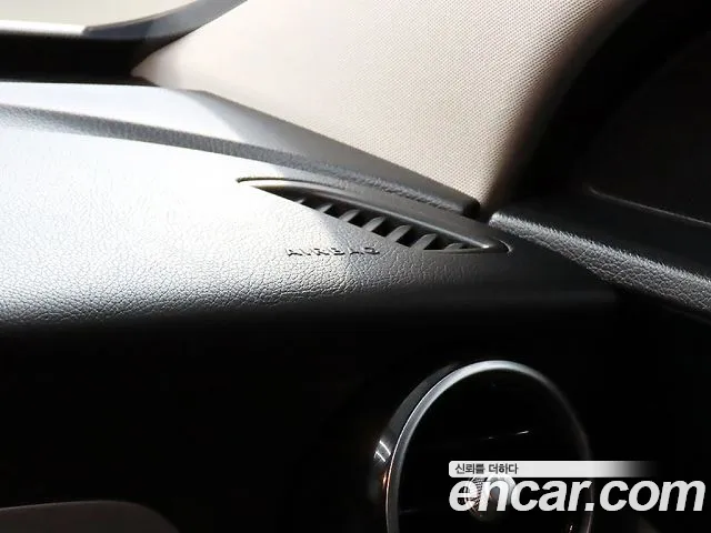 Mercedes-Benz C-Class 2019 — фото 15