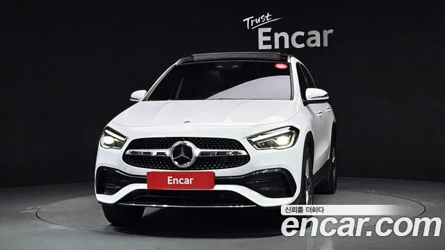 Mercedes-Benz GLA-Class 2022 — фото 3
