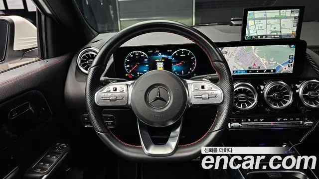 Mercedes-Benz GLA-Class 2022 — фото 13