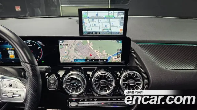 Mercedes-Benz GLA-Class 2022 — фото 15