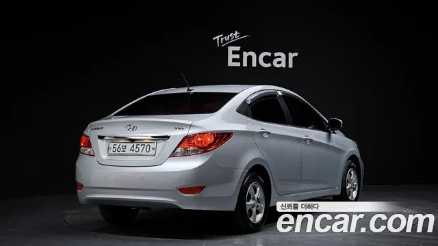 Hyundai Accent 2014 — фото 2