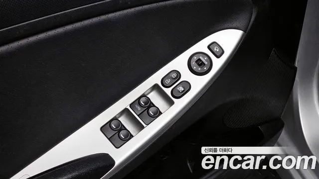 Hyundai Accent 2014 — фото 19