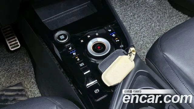 Kia Niro 2022 — фото 9