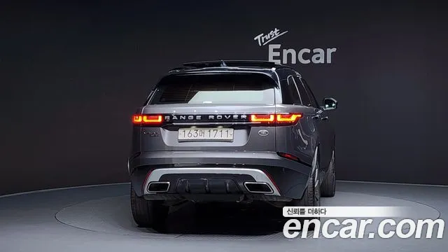Land Rover Range Rover Velar 2019 — фото 4