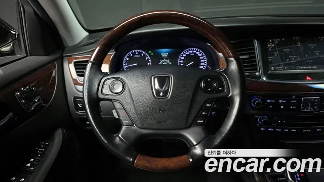 Hyundai Equus 2013 — фото 13