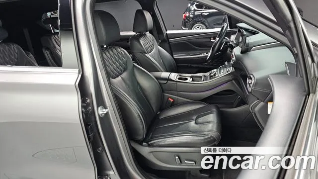 Hyundai Santafe 2022 — фото 10