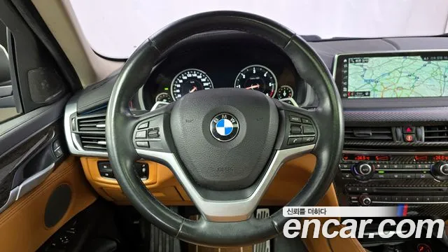 BMW X6 2017 — фото 13