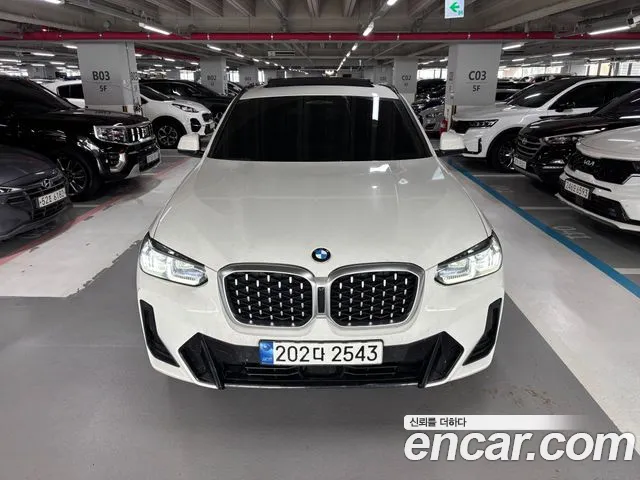 BMW X4 2023 — фото 1