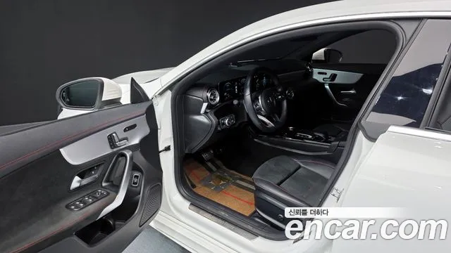 Mercedes-Benz CLA-Class 2020 — фото 10