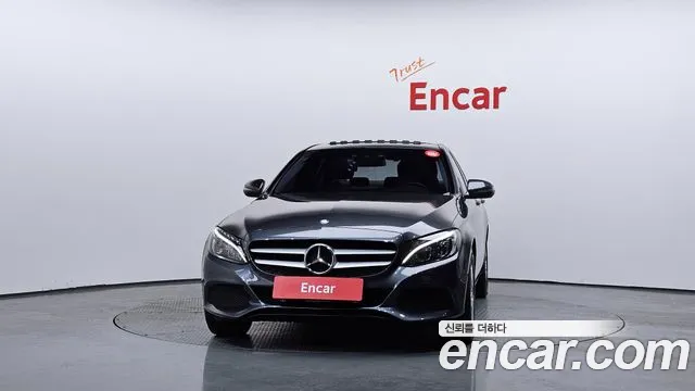 Mercedes-Benz C-Class 2016 — фото 3
