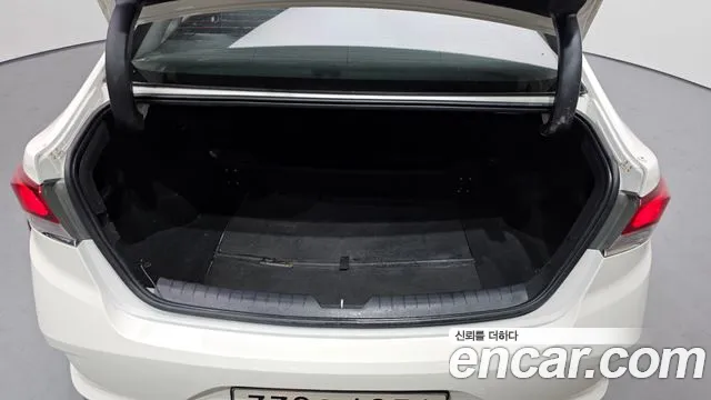 Hyundai Sonata 2019 — фото 20