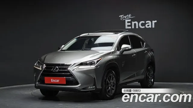 Lexus NX 2016 — фото 1