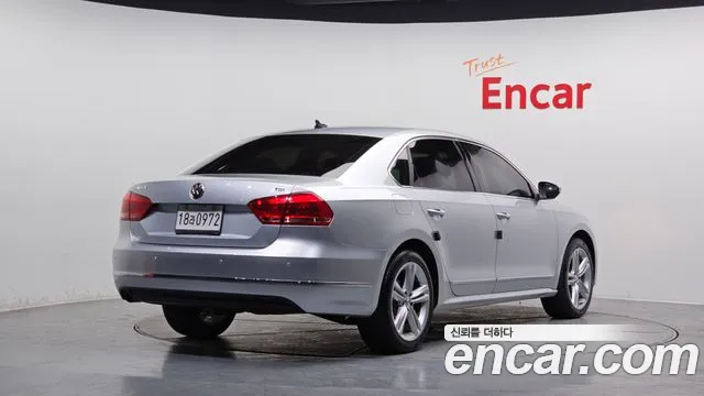 Volkswagen Passat 2015 — фото 2