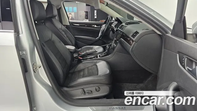 Volkswagen Passat 2015 — фото 11