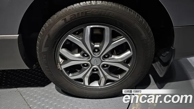 Hyundai Starex 2016 — фото 5