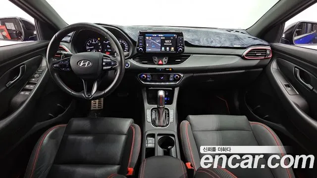 Hyundai i30 2019 — фото 7