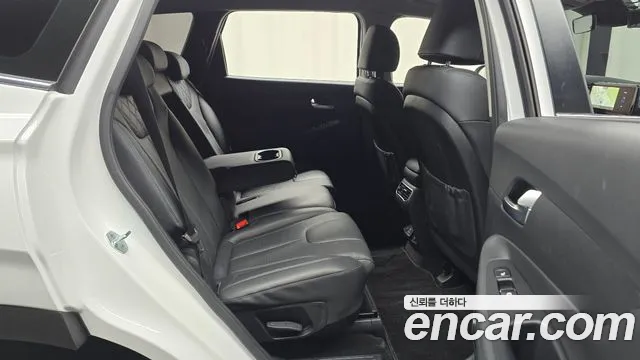 Hyundai Santafe 2022 — фото 12