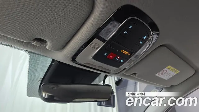 Hyundai Santafe 2022 — фото 18