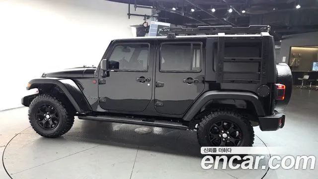 Jeep Wrangler 2017 — фото 17