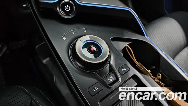 Kia EV6 2025 — фото 9