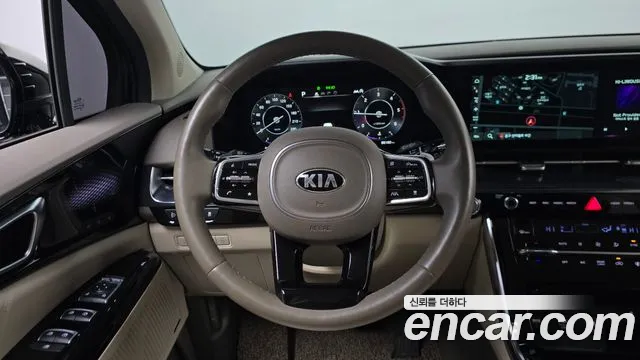 Kia Canival 2021 — фото 13