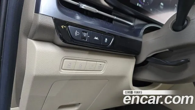 Kia Canival 2021 — фото 14