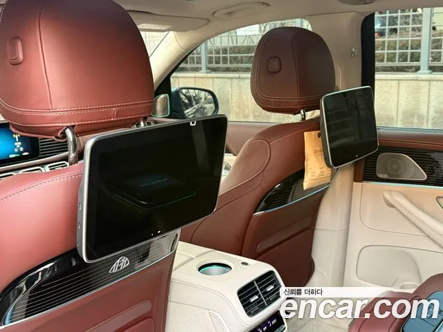 Mercedes-Benz GLS-Class 2022 — фото 16