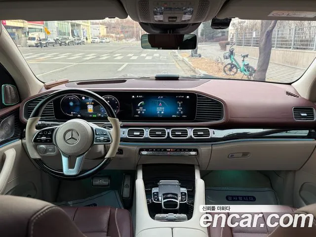 Mercedes-Benz GLS-Class 2022 — фото 18