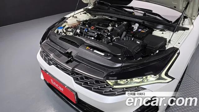 Kia K5 2021 — фото 6
