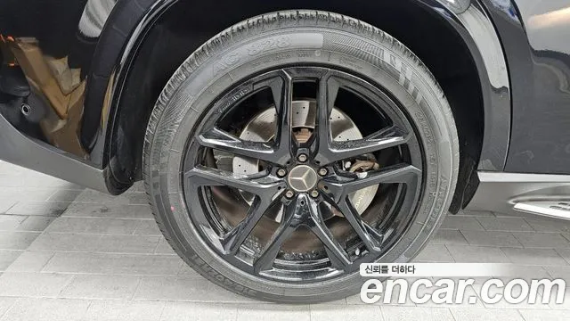 Mercedes-Benz GLE-Class 2022 — фото 5
