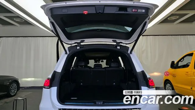 Mercedes-Benz GLS-Class 2022 — фото 20