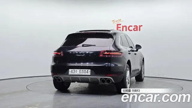 Porsche Macan 2015 — фото 4